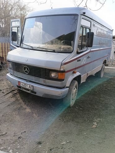 Mercedes-Benz: Mercedes-Benz : 1990 г., 0.4 л, Механика, Дизель, Бус