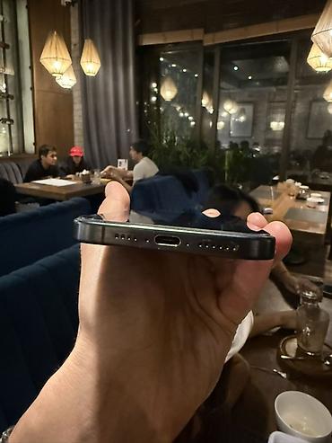 Мобильные телефоны и аксессуары: IPhone 15 Pro, Б/у, 512 ГБ, Черный, Зарядное устройство, Чехол, Коробка, 76 % — 6