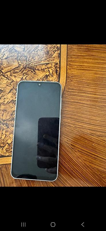 a17 samsung: Samsung Galaxy A17, rəng - Gümüşü — 1