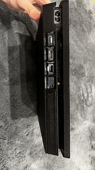 PS4 (Sony Playstation 4): Sony PlayStation 4 Slim konsolu Citdi alıclya endurim olacağ 1 — 4