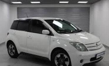 Toyota: Toyota ist: 2010 г., 1.5 л, Автомат, Бензин