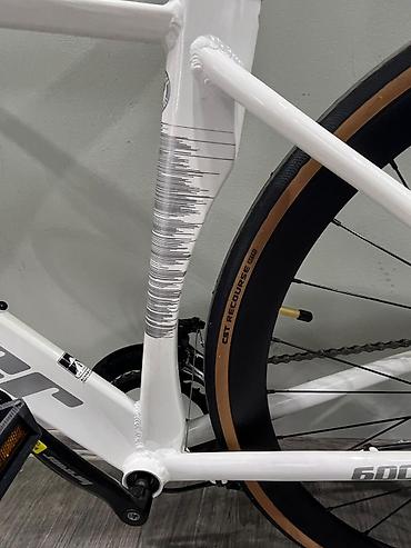 Шоссейные велосипеды: Шоссейный велосипед, Рама L (172 - 185 см), Новый — 10