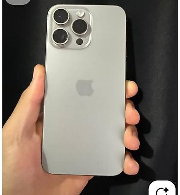 iphone cs max: IPhone с тройной камерой Pro‑уровня - Корпус: светлый — 1