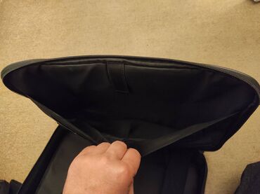 Futrole i torbe za laptopove: Prodajem prakticnu platnenu torbu za laptop velicine 15” proizvodjaca — 6