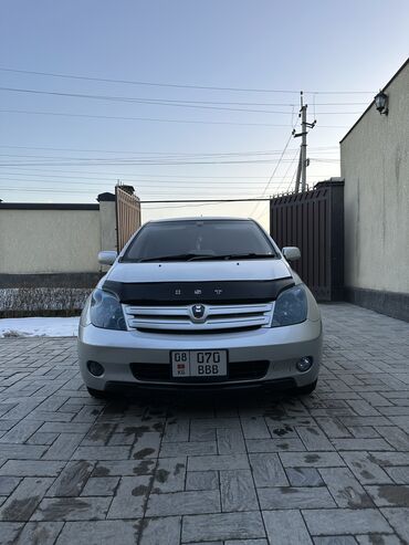 Toyota: Toyota ist: 2002 г., 1.5 л, Автомат, Бензин