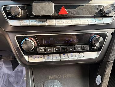 Hyundai: Hyundai Sonata: 2018 г., Седан — 9