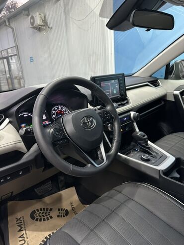 Toyota: Toyota RAV4: 2021 г., Автомат, Гибрид, Кроссовер — 9