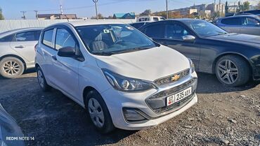 зеркала продаю: Chevrolet Spark: 2020 г., 1 л, Автомат, Бензин, Хетчбек