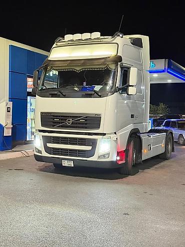 Тягачи: Тягач, Volvo, 2012 г., Тентованный — 1