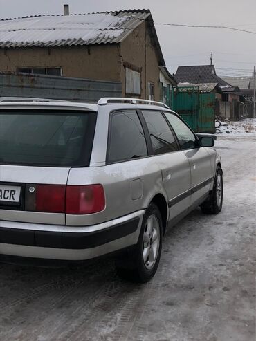 sergi hjurrem sultan: Audi S4: 1992 г., 2.6 л, Механика, Бензин, Универсал