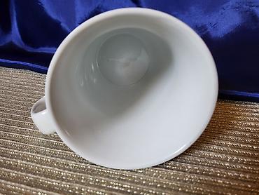 sintelon kula: Nova vintaz engleska solja sa porukom History i Heraldy. Porcelanska — 6
