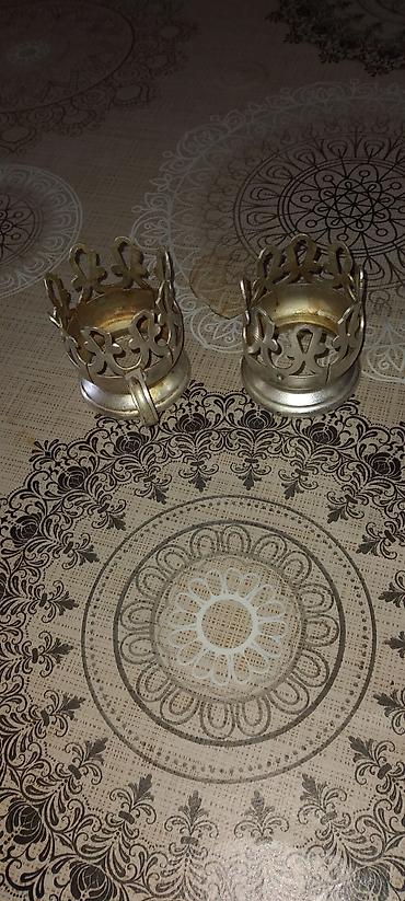 ağ şam yandırmaq: Metal şam altlığı dəsti (2 ədəd) - Material: metal alaşım, gümüşü — 2