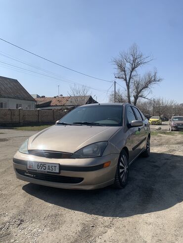 Ford: Ford Focus: 2004 г., 2.3 л, Механика, Бензин, Седан