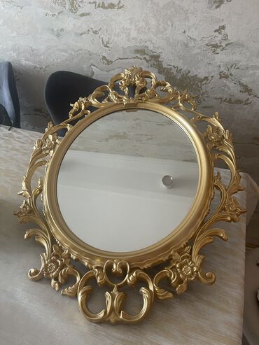 hamam ucun: Guzgu hec bir defekti yoxdu otaga hamama vura bilersiz