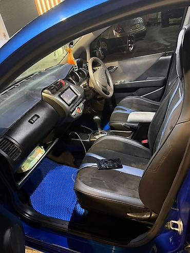 stance: Honda Fit: 2005 г., 1.5 л, Автомат, Бензин, Хэтчбэк — 6