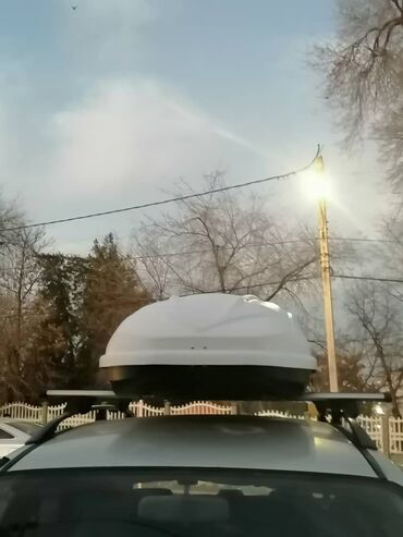 Багажники на крышу и фаркопы: Новый Автобокс Яго Аватар 460литр белого цвета