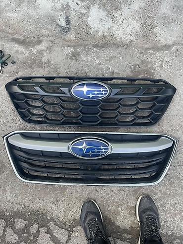 Решетки радиатора: Решетка радиатора Subaru Оригинал — 3