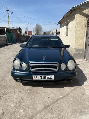 продаю или меняю мерс: Продается Mercedes w210 1995 года в объеме 3.2 машина в отличном