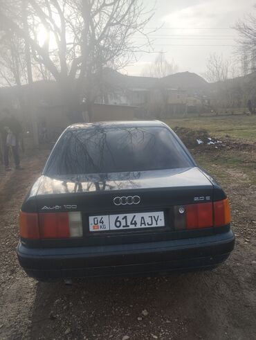 митсубиси спаке стар: Audi 100: 1993 г., 2 л, Механика, Бензин, Седан