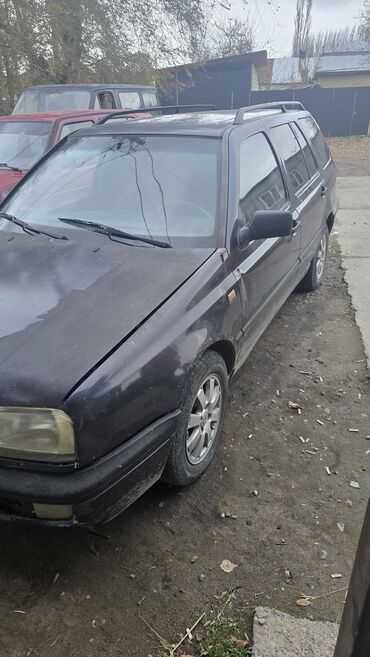 аутбек авто: Volkswagen Golf Variant: 1995 г., 1.9 л, Механика, Дизель, Универсал