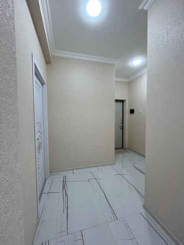 bolt hansi masinlari qebul edir: 3 otaqlı, Yeni tikili, 80 kv. m