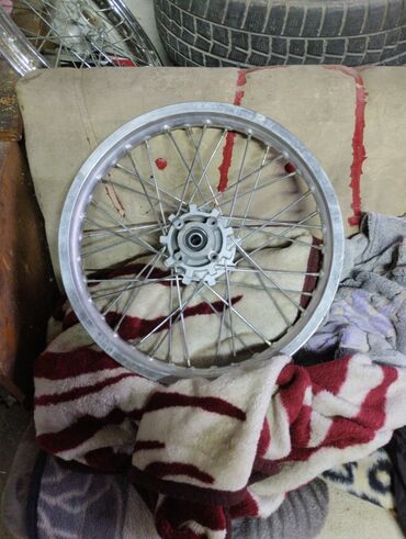 эндуро питбайк: Дөңгөлөктөр монтажда R 19, 1 даана