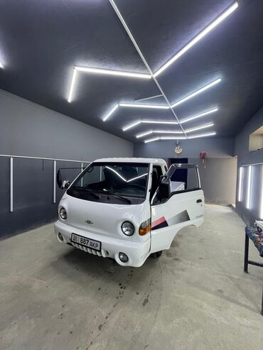 Легкий грузовой транспорт: Легкий грузовик, Hyundai, Стандарт, До 1 т, Б/у at lalafo.kg Легкий грузовой транспорт: Легкий грузовик, Hyundai, Стандарт, До 1 т, Б/у