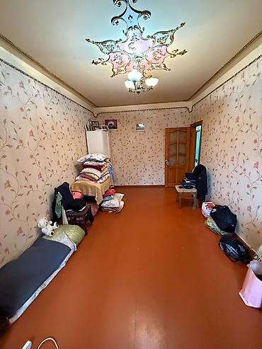 vasmoyda: Bakı, 8-ci kilometr, 3 otaqlı, Köhnə tikili, m. Xalqlar Dostluğu, 85 kv. m — 4