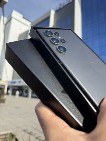 Samsung: Samsung Galaxy S24 Ultra, Б/у, 256 ГБ, цвет - Черный, В рассрочку, 1 SIM, 2 SIM, eSIM — 4