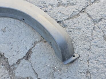 Крылья и комплектующие: Накладка крыла Заднее правое Land Rover, 1999 г., Б/у, Оригинал — 3