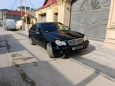 w203 radiator: Mercedes-Benz C 240: 2.4 l | 2001 il Sedan — 1