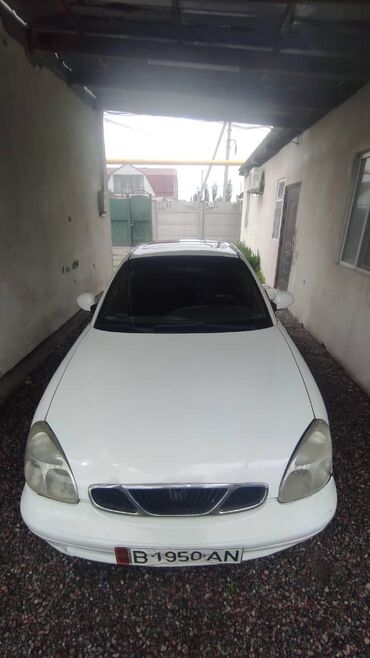 нех: Daewoo Nexia: 2002 г., 1.5 л, Автомат, Бензин, Седан