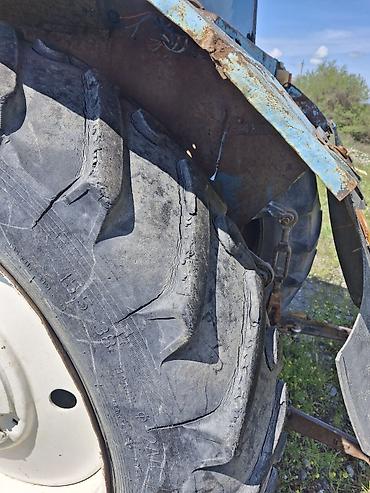 Traktorlar: Belarus 80.1 traktor - Model: Belarus 80.1 (etiket üzərində qeyd) - — 9