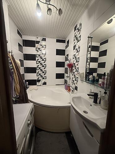 Продажа квартир: 3 комнаты, 71 м², 106 серия, 9 этаж, Евроремонт at lalafo.kg — 15 Продажа квартир: 3 комнаты, 71 м², 106 серия, 9 этаж, Евроремонт — 15