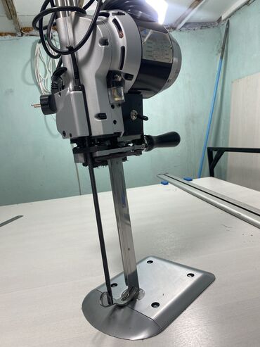 Промышленные швейные машинки: Майман 15тик состояние хорошая почти новый торг бар