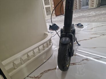 Elektrikli samokatlar: Elikdirikli samakat km mp 20-30 qabağ təkər üsdündə çatlaq var — 7