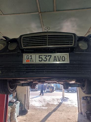 мерседес е клас 210: Mercedes-Benz E-Class: 1997 г., 2.3 л, Автомат, Бензин, Седан — 3