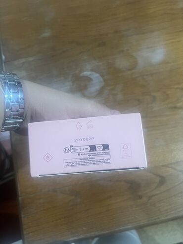 Parfemi: Prada Paradoxe Eau de Parfum – 90 ml (3 fl. oz) - Miris: Eau de na lalafo.rs — 6 Parfemi: Prada Paradoxe Eau de Parfum – 90 ml (3 fl. oz) - Miris: Eau de — 6