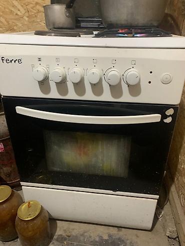марозильники: Компактный холодильник Whirlpool + газовая плита Ferre Холодильник: - — 4