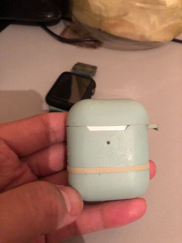 серьга кафф на одно ухо: Здравствуйте! Продаю свои б/У наушники AirPods 2 оригинал в хорошем at lalafo.kg серьга кафф на одно ухо: Здравствуйте! Продаю свои б/У наушники AirPods 2 оригинал в хорошем