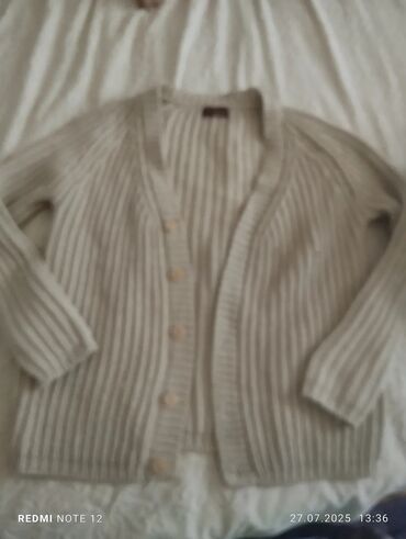 Kurtkalar: Her biri tezekimidi tecılı satılır ucuz qiymətə brend marka razmer -da lalafo.az — 9 Kurtkalar: Her biri tezekimidi tecılı satılır ucuz qiymətə brend marka razmer — 9