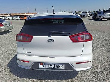 audi q6: Kia Niro: 2018 г., Гибрид, Кроссовер — 3