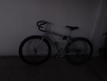 сидушка велосипеда: Продаётся велосипед руль: баран алюминий сидушка: AGILETTE задний
