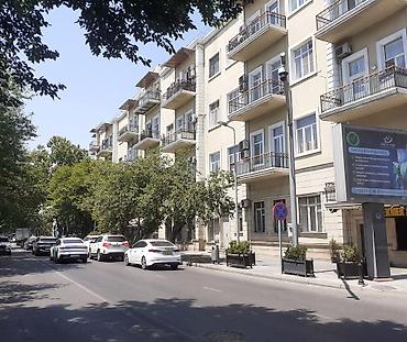 Сниму квартиру: 28 May metro yaxınlığında DNSU tam yani 4 mərtəbəli binadir 3-cü — 8