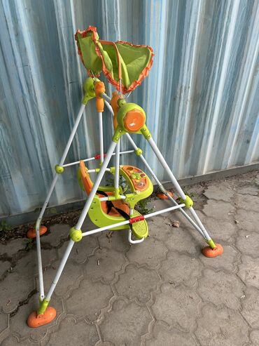 игровая площадка для детей: Качели детские