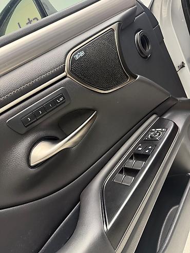 lexus ct: Lexus ES: 2019 г., 2.5 л, Автомат, Гибрид, Седан — 7