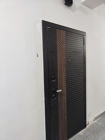 Mənzillər: Neftçilər m/s-na yaxın məsafədə, Yeni təhvil verilmiş premium binada — 1