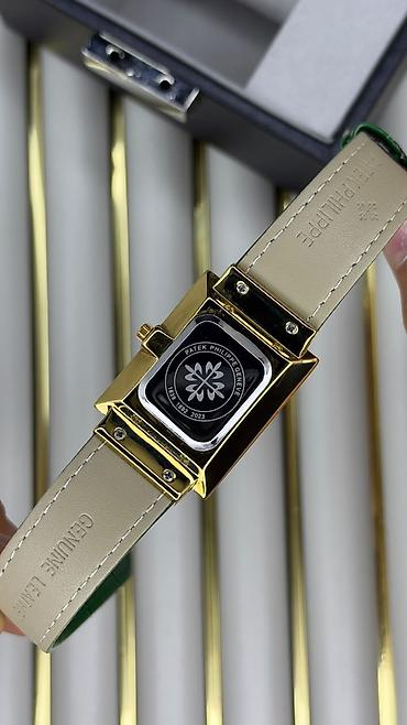 saat baki: Patek Philippe kvadrat formalı qol saatı - Korpus: düzbucaqlı dizayn — 2