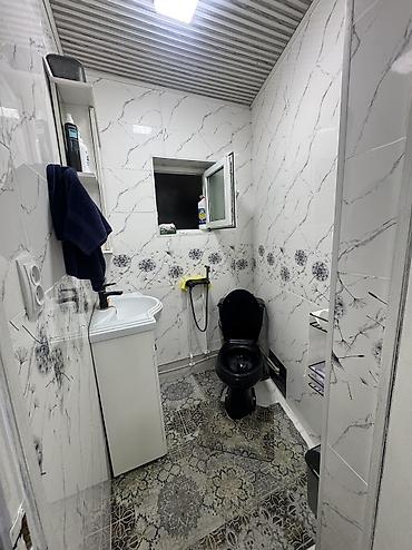 хата кызыл аскер: Район: Кызыл Аскер Продается 3 ком дом + кухня отдельно Площадь: 80м2 — 2