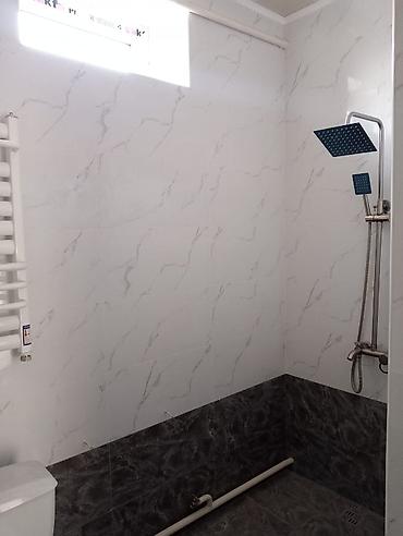 Продажа коттеджей и домов: Продаётся одноэтажный дом с просторным двором. Характеристики: - — 17